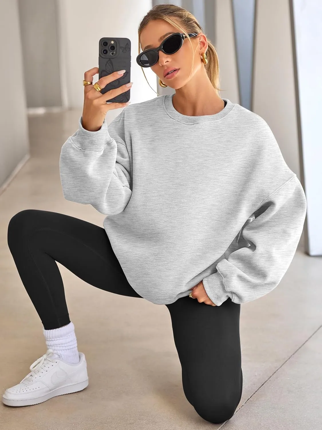 EFAN Womens Oversized Sweatshirts Hoodies Fleece Crewneck Sweaters Casual Tops Comfy Fall Fashion Outfits Winter Clothes 2025