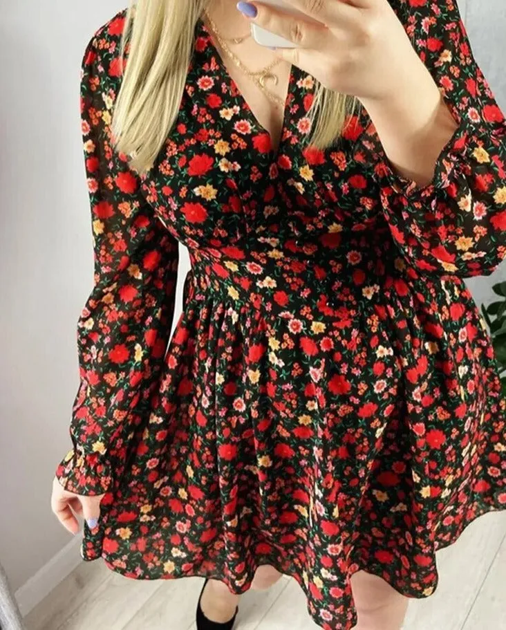 Elegant Ruffles Long Sleeve Dress