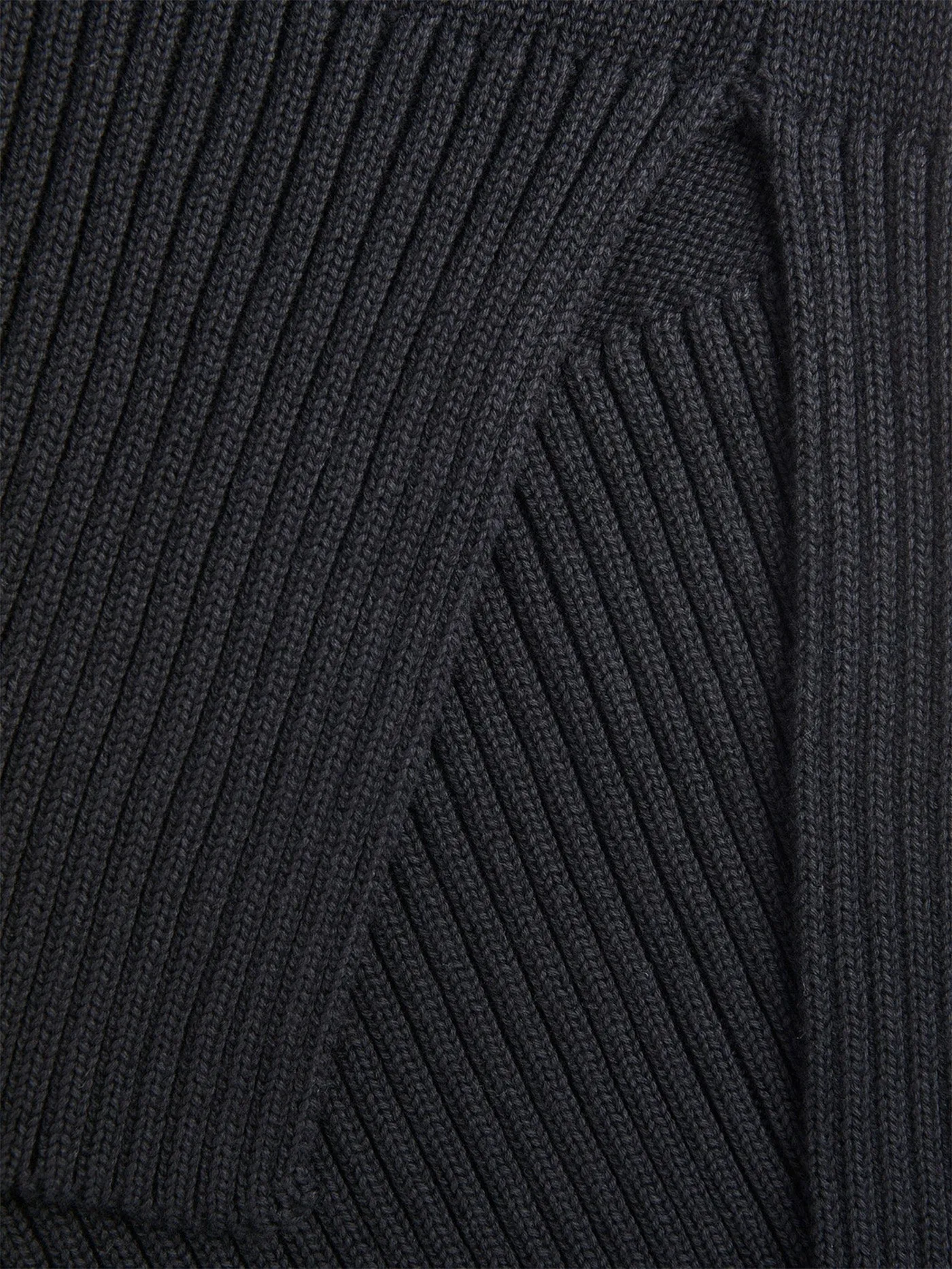 Siana Twist Sweater