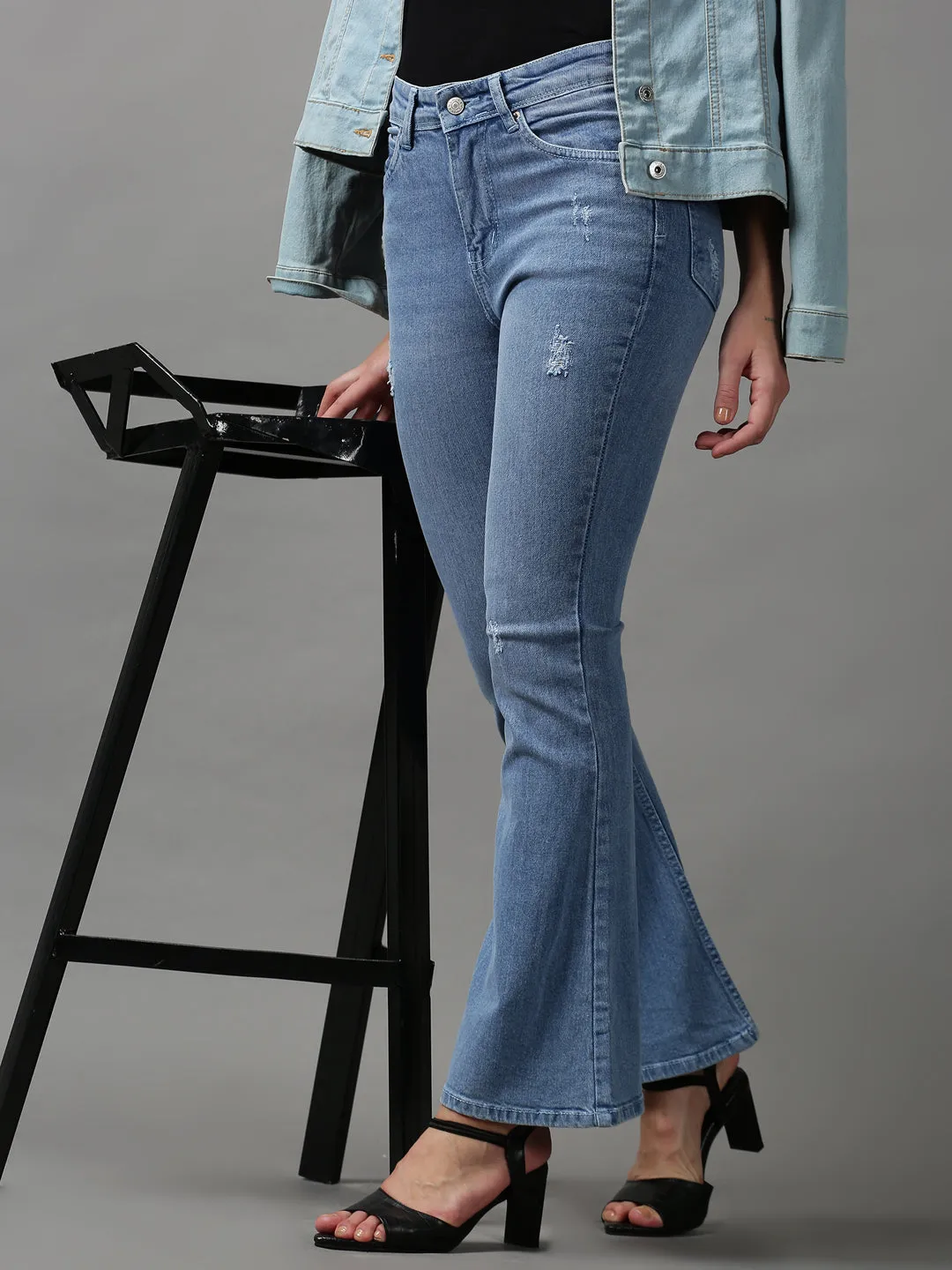 Women Blue Bootcut Low Distress Light Fade Stretchable Denim Jeans